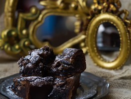 Brownie con galletas oreo