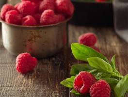 Sorbete de frambuesas y cava